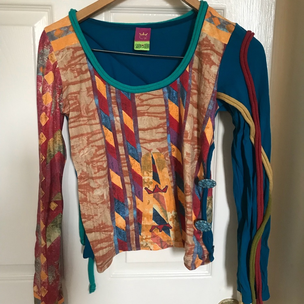 Save The Queen Long Sleeve Top